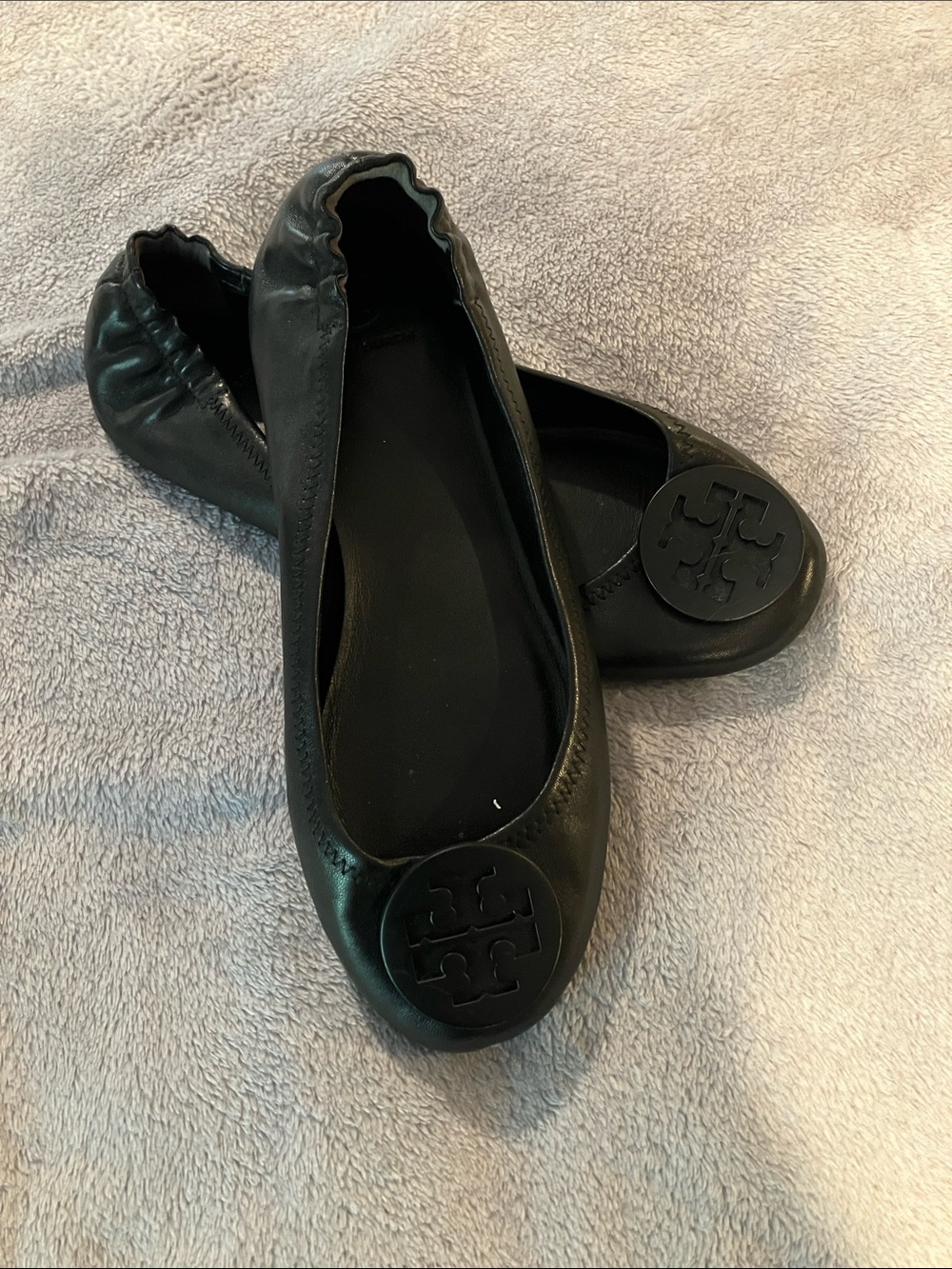 Tory Burch Black Leather Logo Ballet Flats